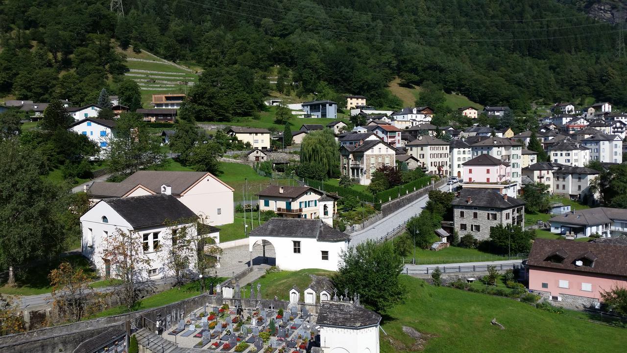 Hotel Soazza Екстериор снимка