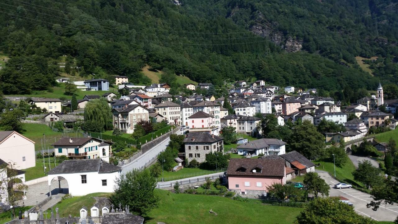 Hotel Soazza Екстериор снимка