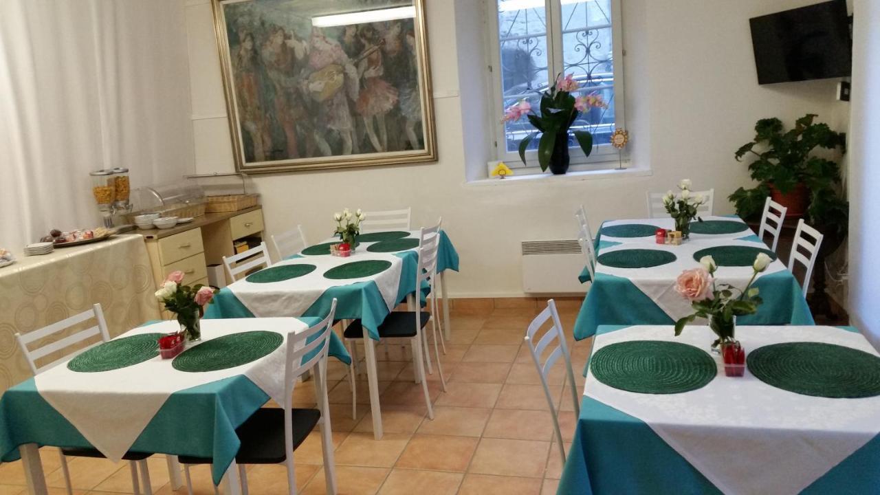 Hotel Soazza Екстериор снимка